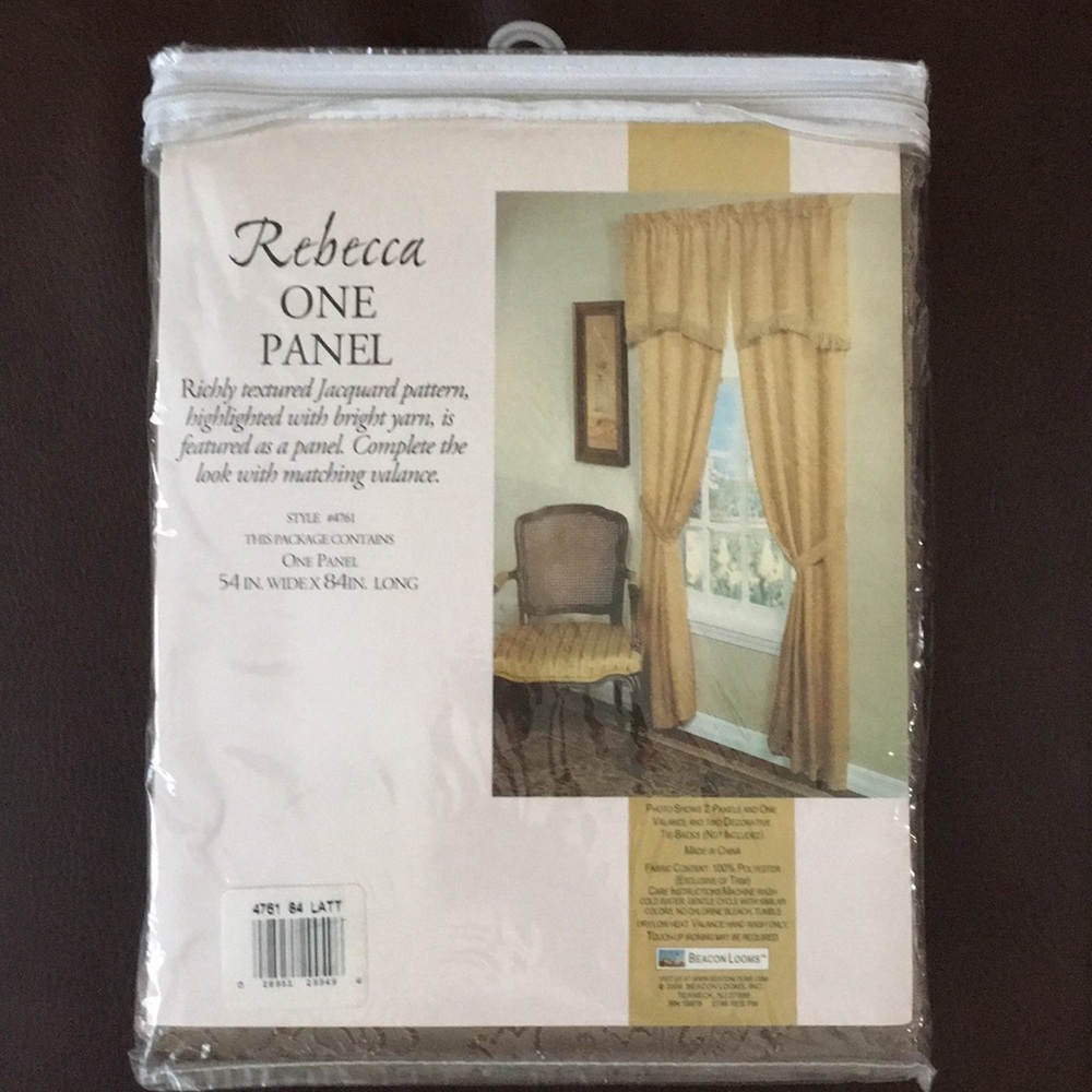 Window curtains - 2 panels